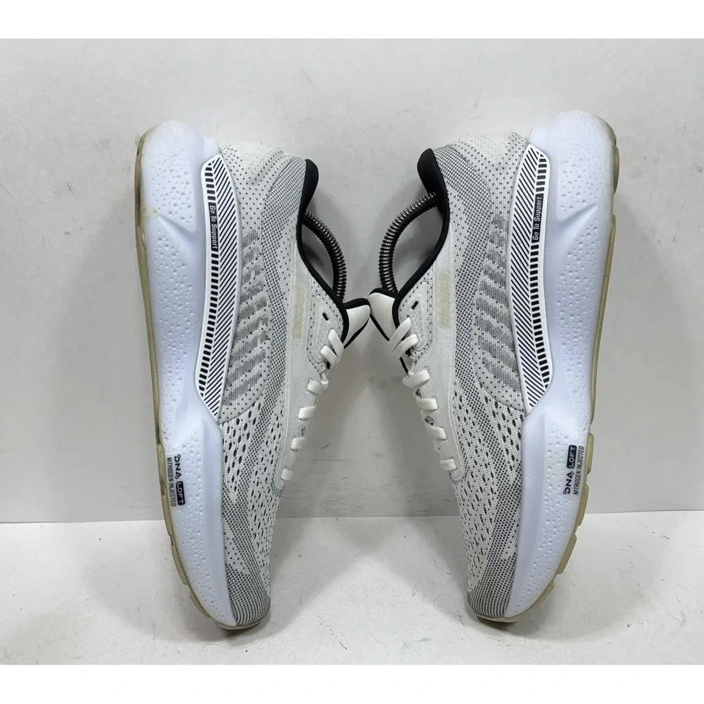 Brooks Adrenaline GTS 24 Womens Running Shoes White Black 1204261B126 Size 10 B